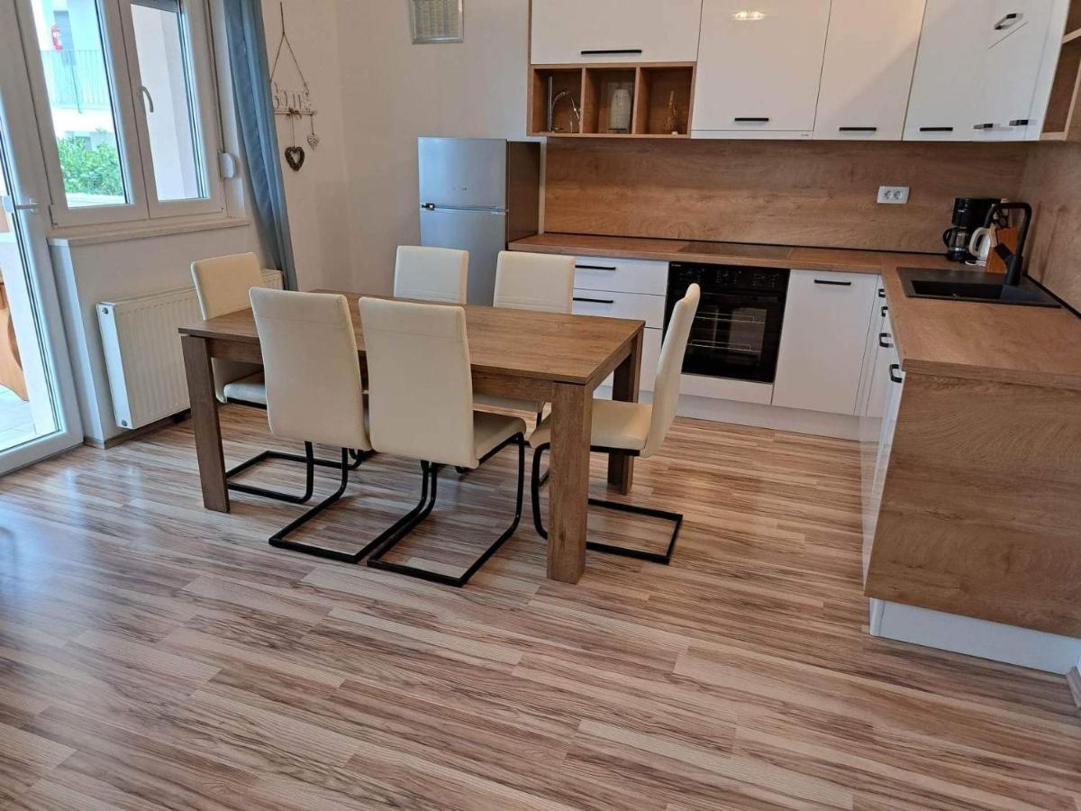 Apartments Ploka Okrug Gornji Exterior foto
