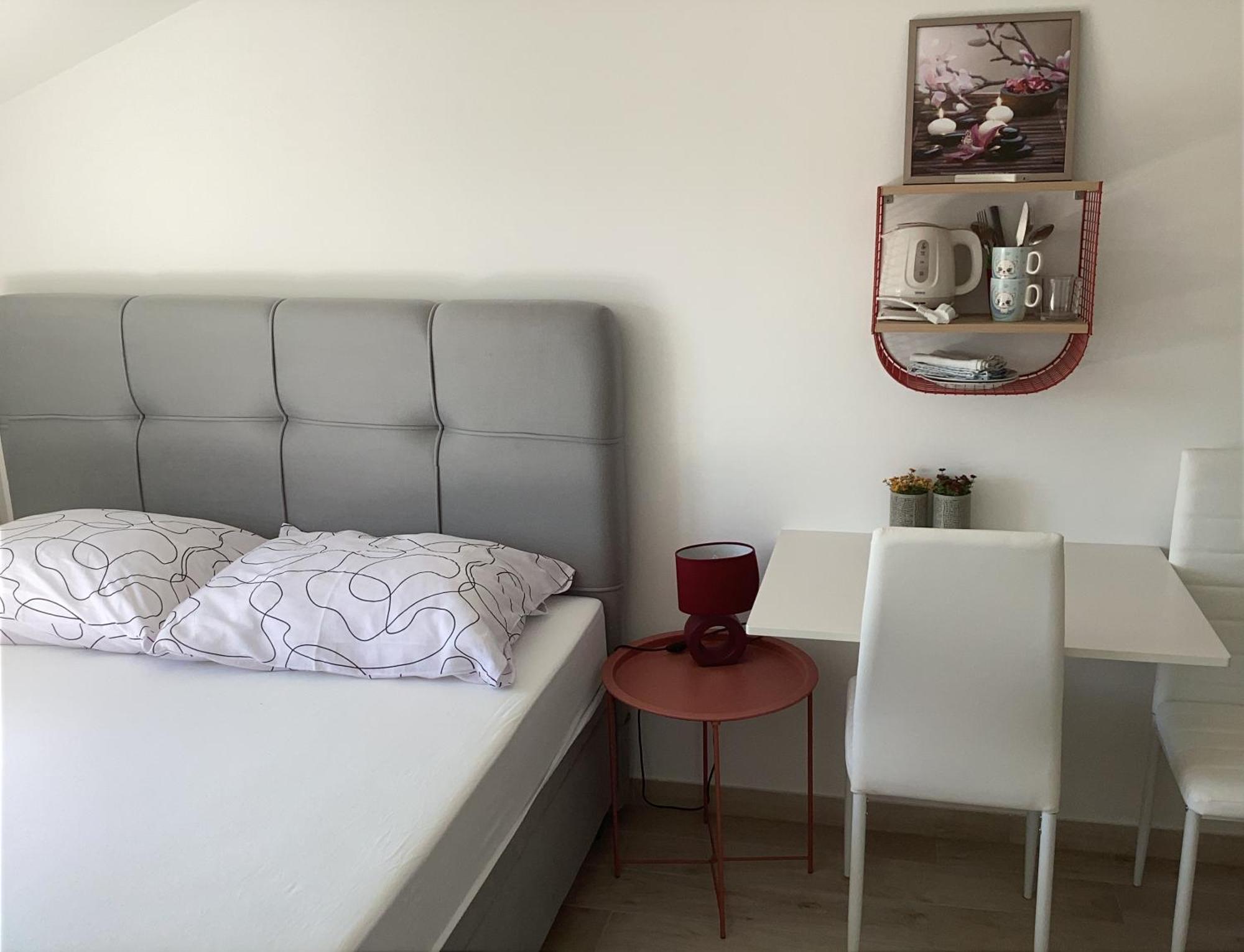 Apartments Ploka Okrug Gornji Exterior foto