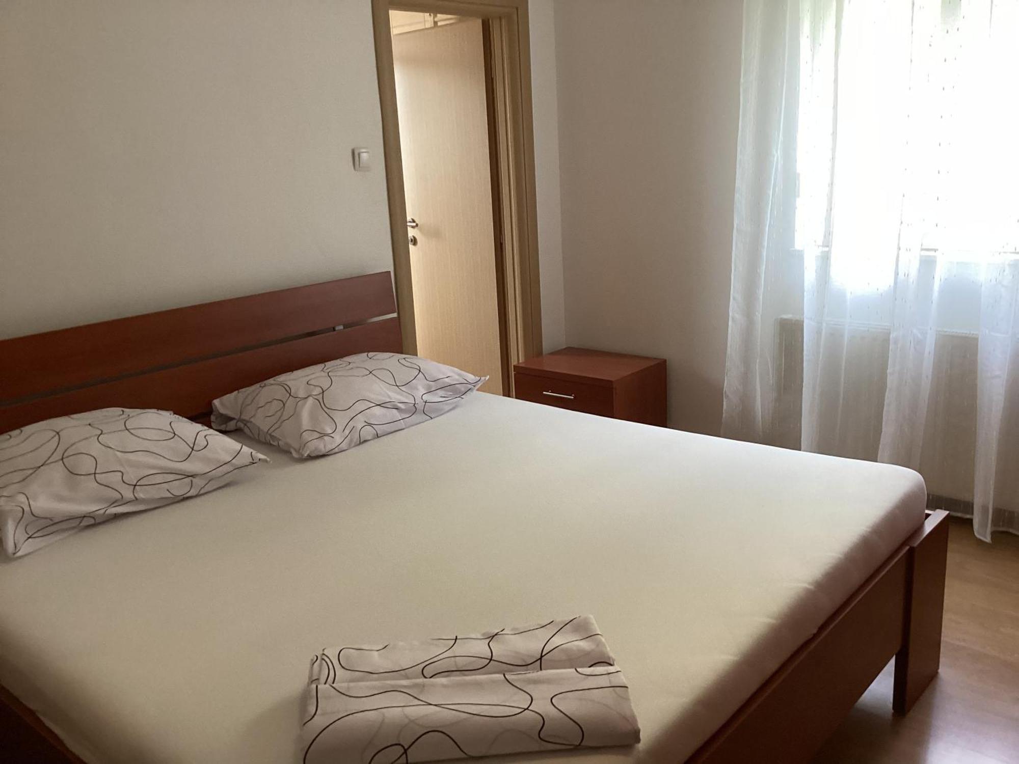 Apartments Ploka Okrug Gornji Exterior foto